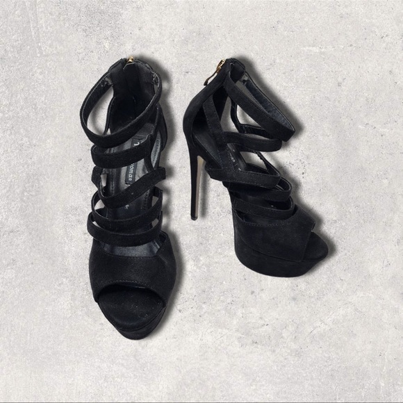 TATA Italian Women’s Black Platform - Picture 3 of 11